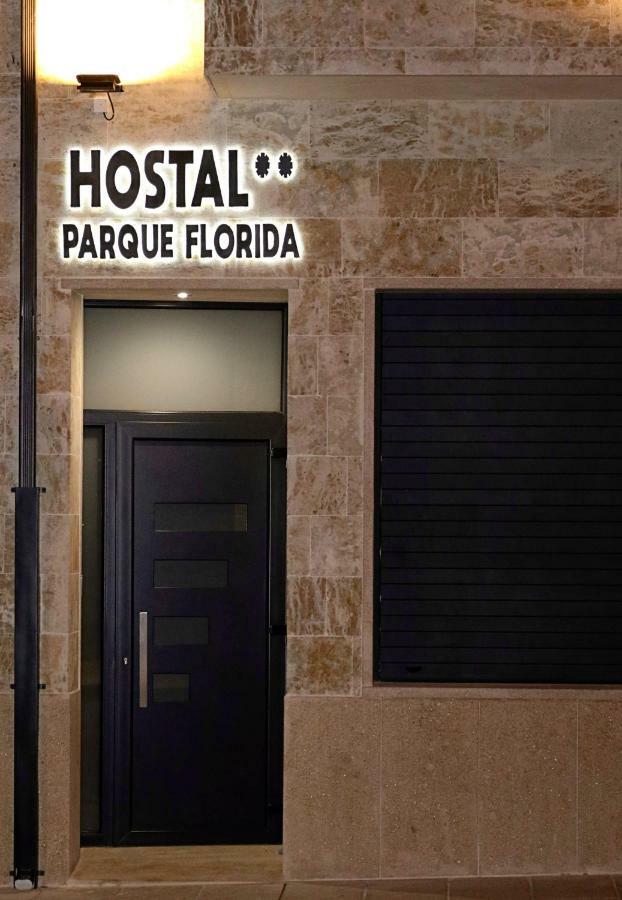Hotel Parque Florida à Ciudad-Rodrigo Extérieur photo