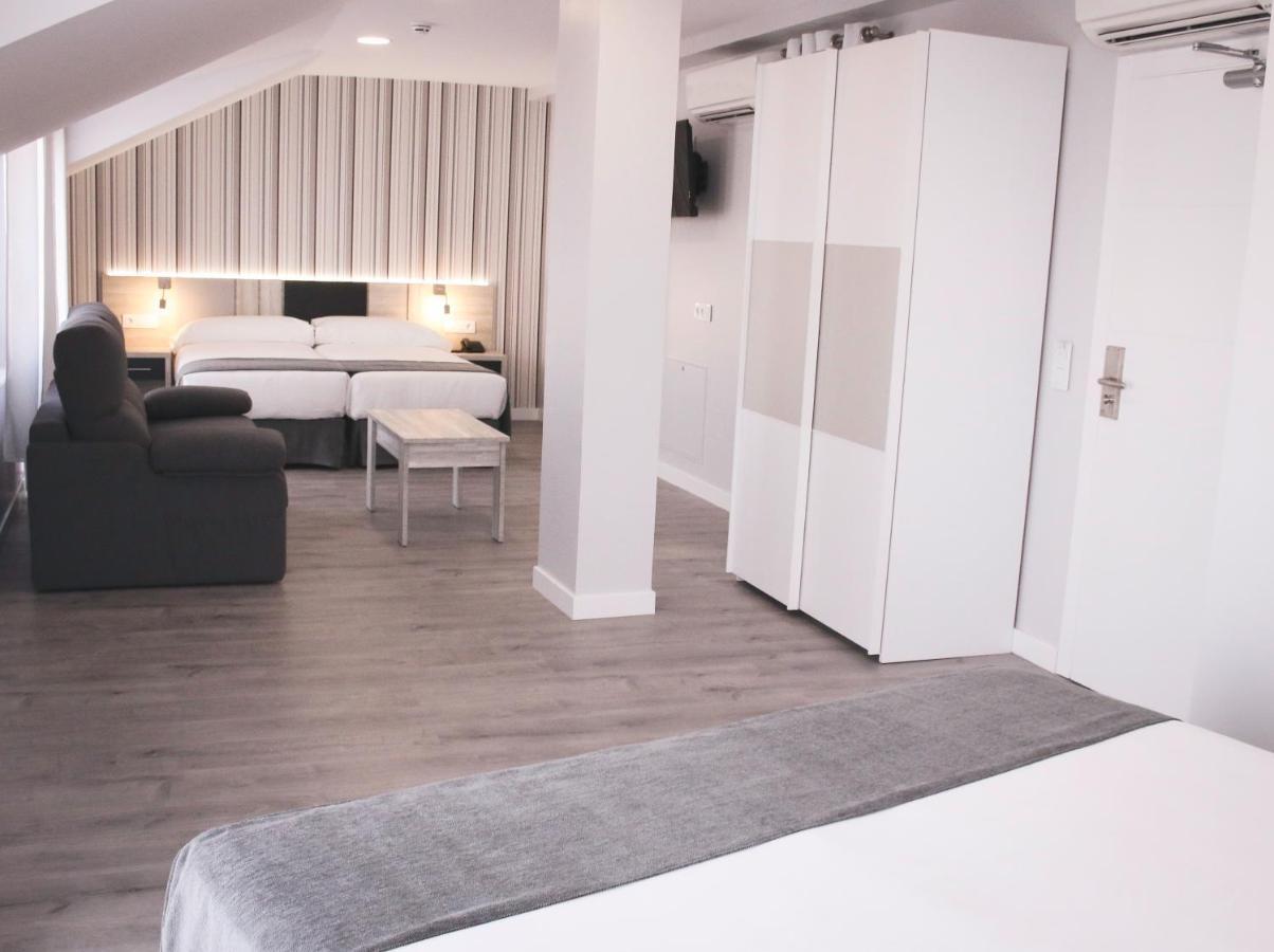 Hotel Parque Florida à Ciudad-Rodrigo Extérieur photo